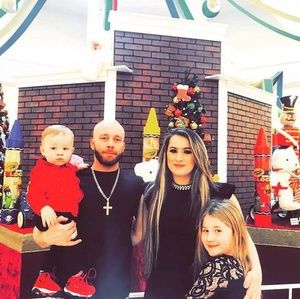 Meet your Posher, Wendy